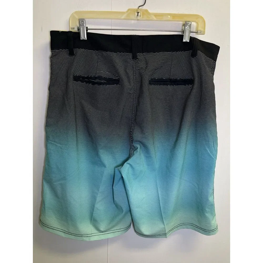 Banana Boat Men's Swimming Shorts UPF 50+ Size L Blue/Black‎ Striped